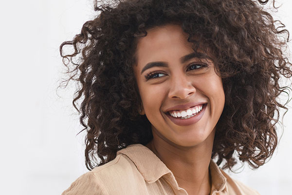 How Teeth Whitening Treatments Work